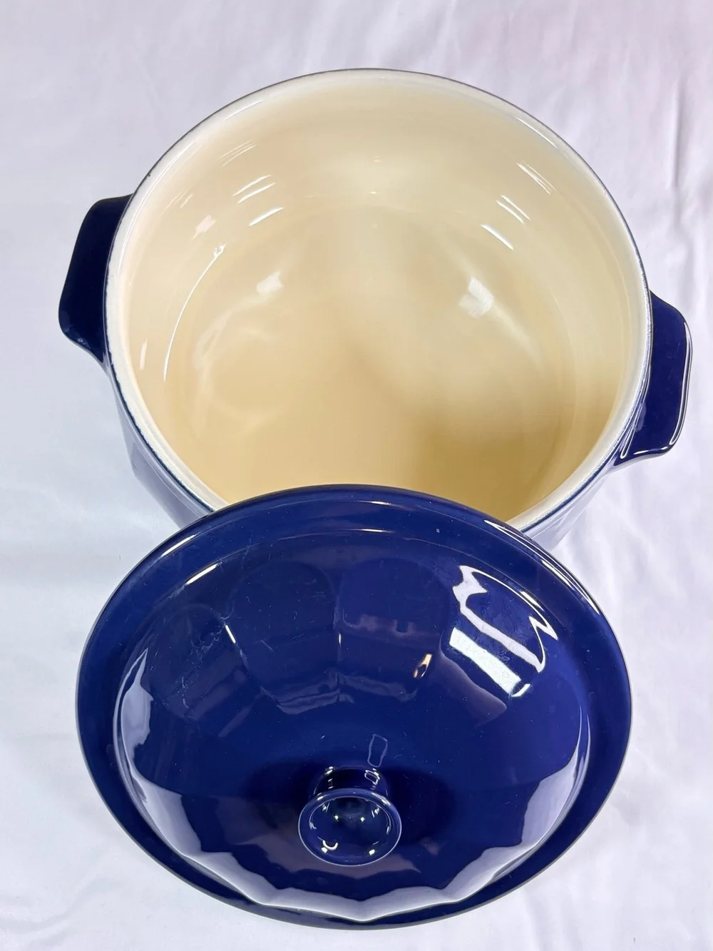 Glazed Ceramic Covered Casserole in Deep Blue